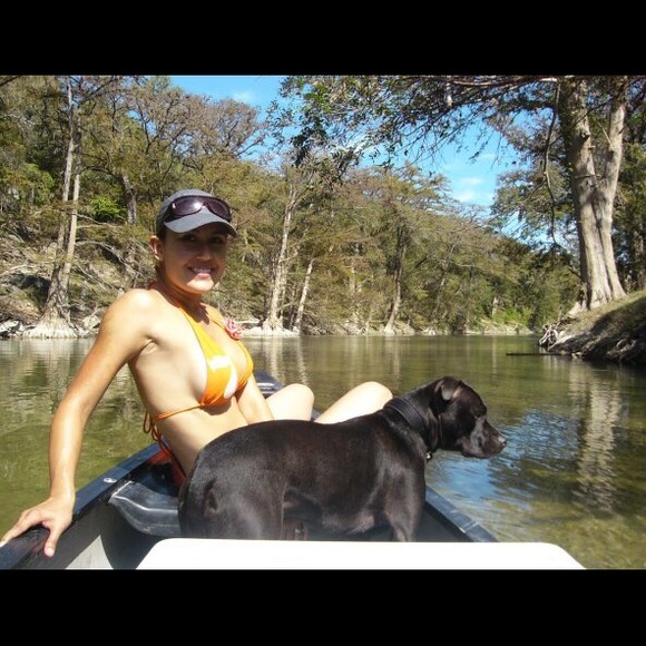 Meet your Posher, Paola - Picture 4 of 6